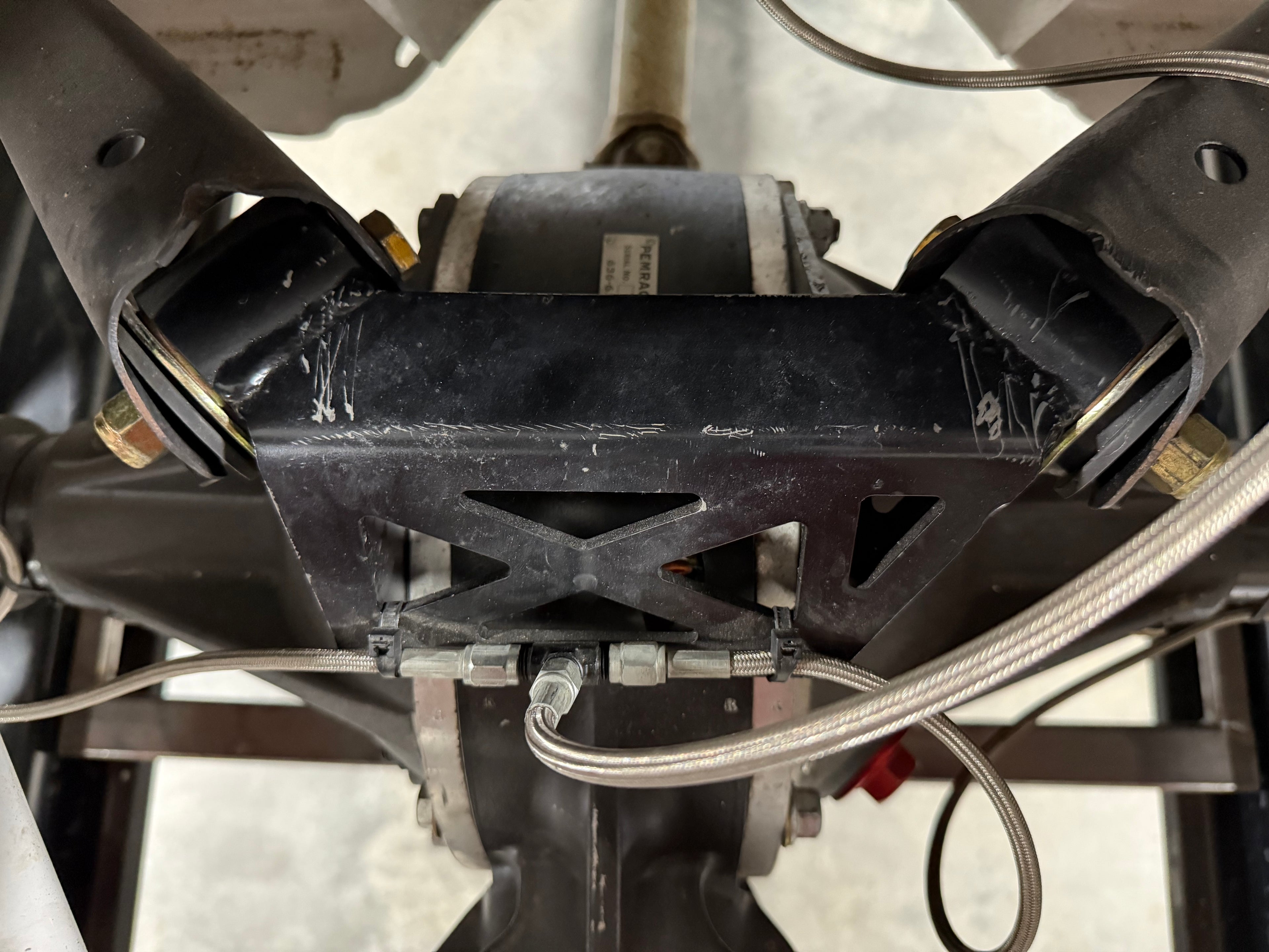 Offset Upper Trailing Arm Mount - Quick Change